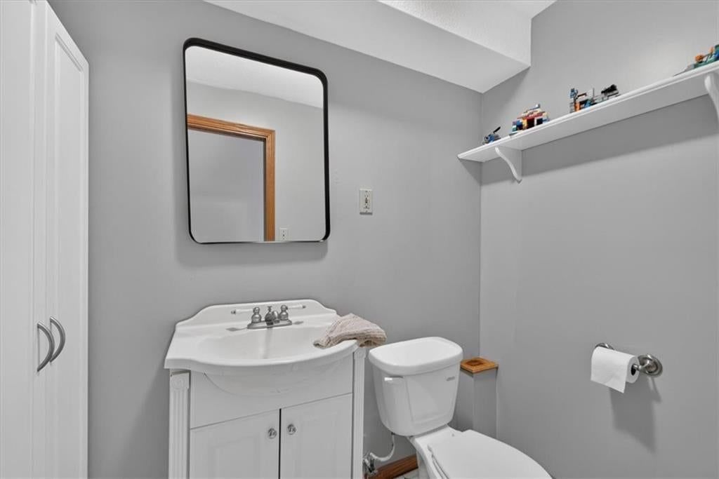 1027 NE Mulberry Street — photo 49