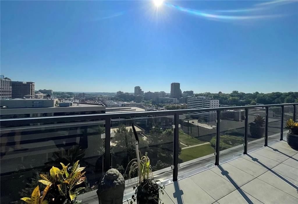 4712 P Roanoke Parkway Parkway — photo 1