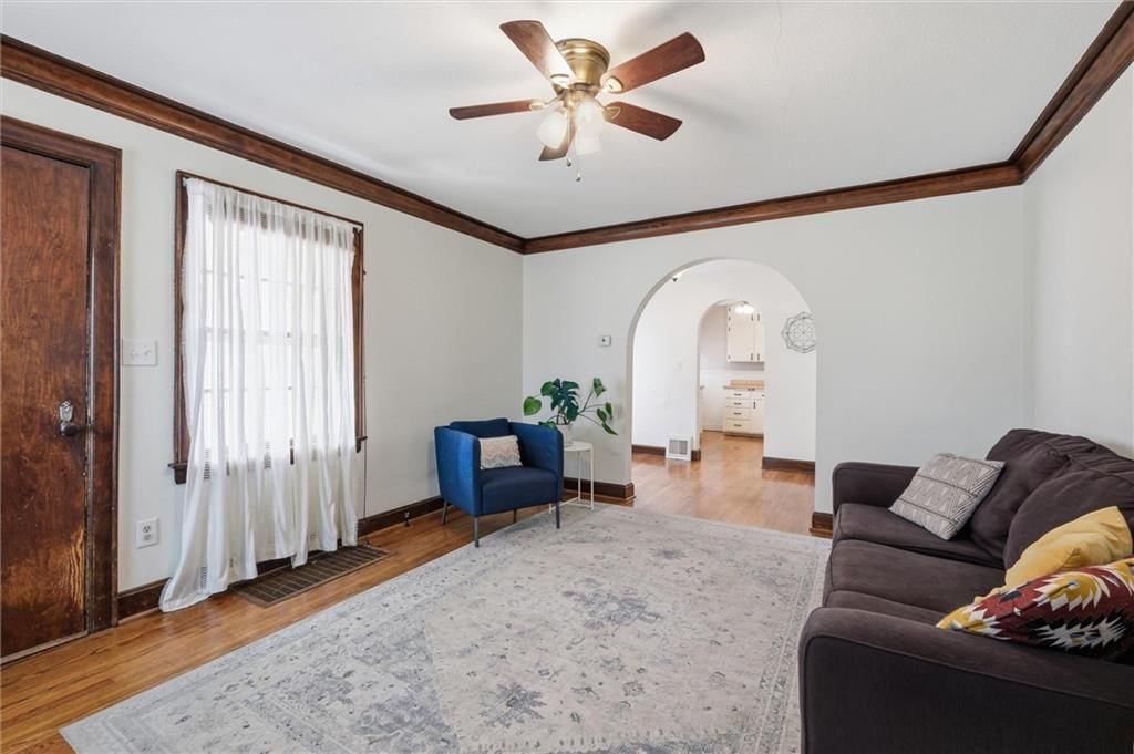 3418 Everett Avenue — photo 8