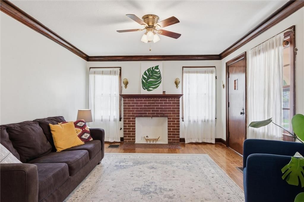 3418 Everett Avenue — photo 9