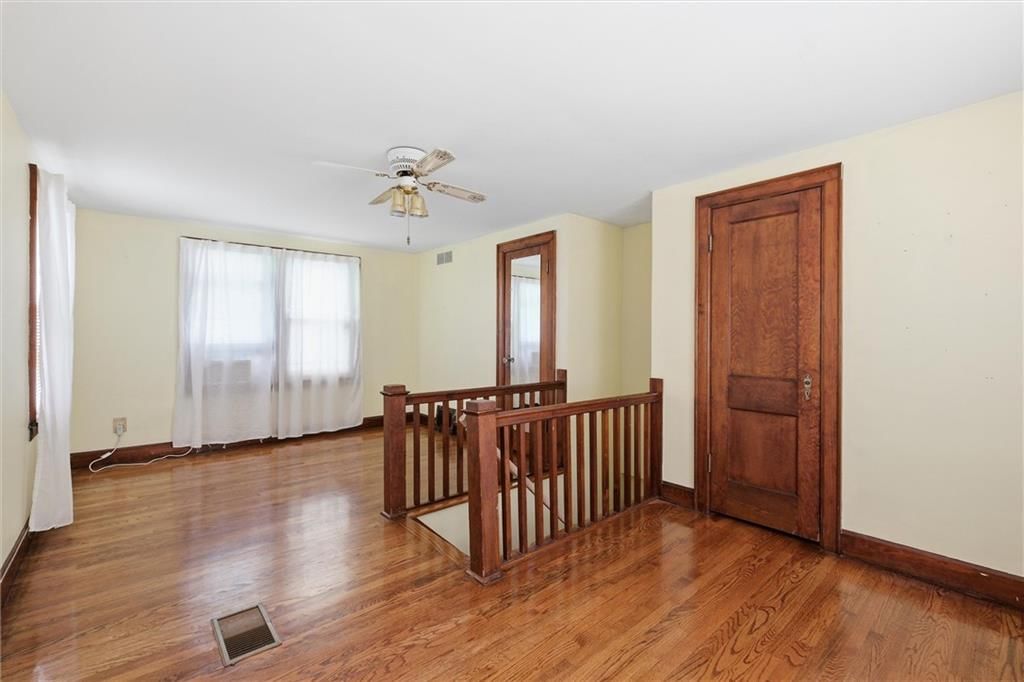 3418 Everett Avenue — photo 23