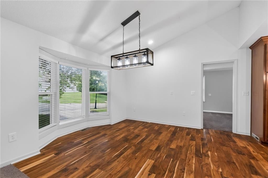 9921 W 67th Street — photo 11