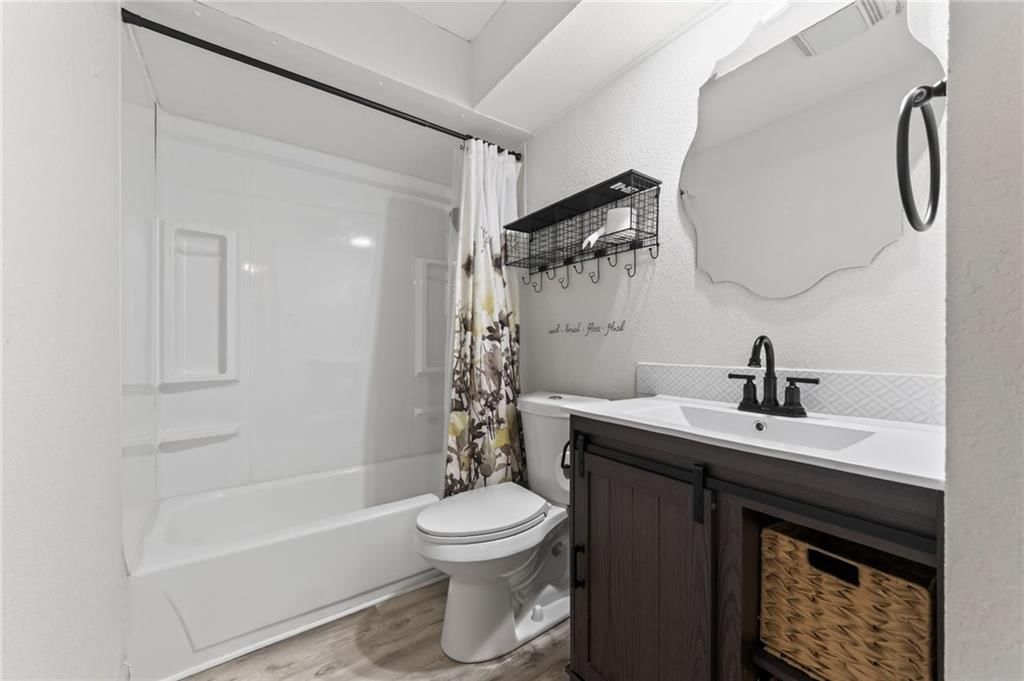 9921 W 67th Street — photo 29