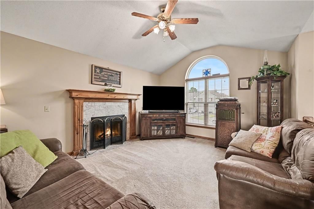 18713 Primrose Street — photo 8