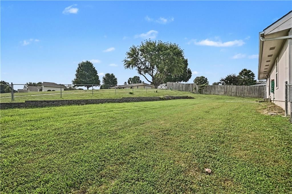 18713 Primrose Street — photo 22