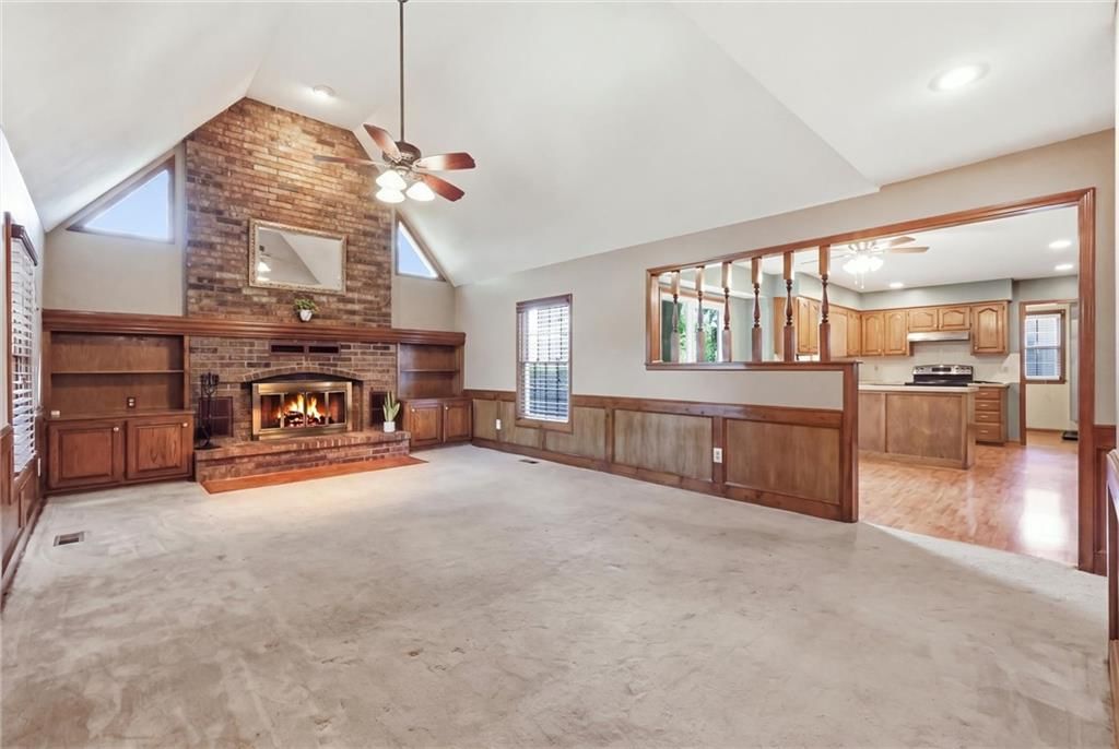Photo 6 of 54 - 3600 SW 22nd Street, Blue Springs, MO 64015