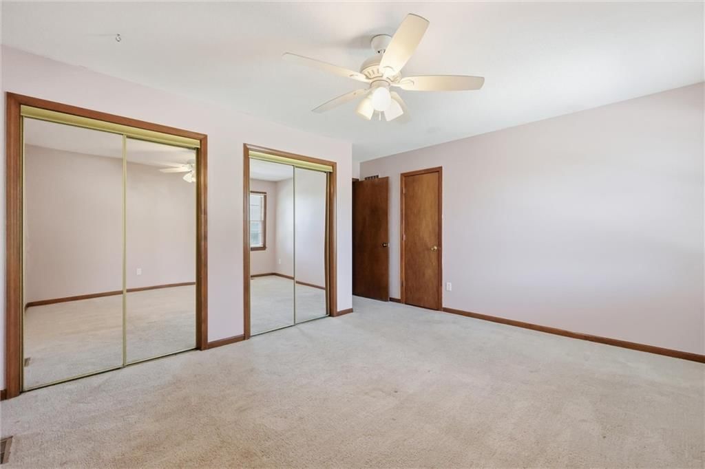 Photo 33 of 54 - 3600 SW 22nd Street, Blue Springs, MO 64015