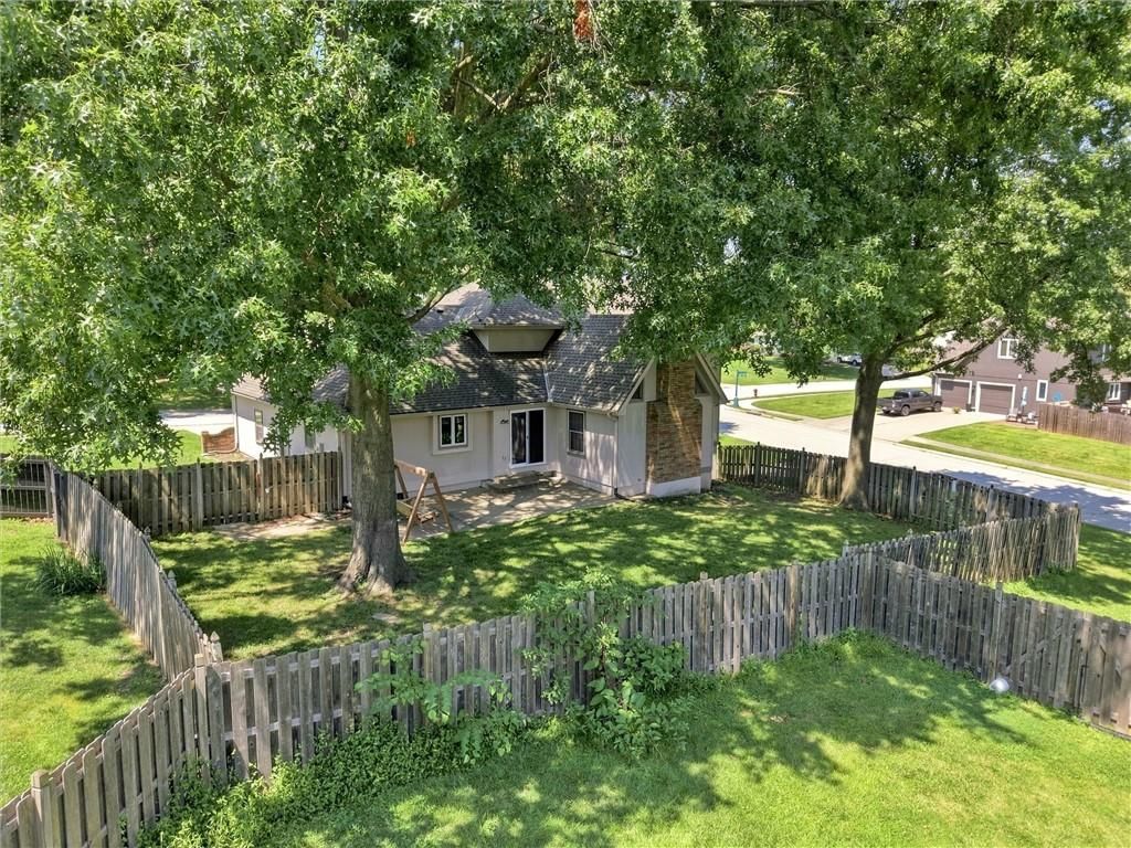 Photo 42 of 54 - 3600 SW 22nd Street, Blue Springs, MO 64015