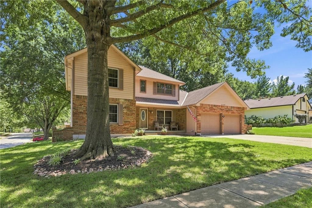 Photo 4 of 54 - 3600 SW 22nd Street, Blue Springs, MO 64015