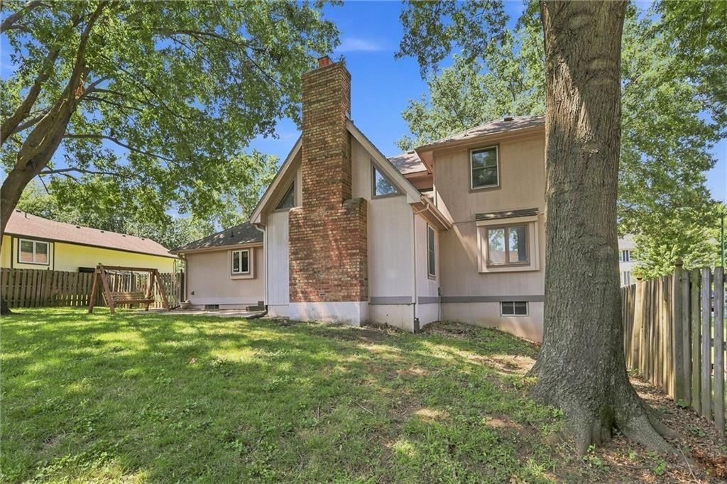 Photo 46 of 54 - 3600 SW 22nd Street, Blue Springs, MO 64015
