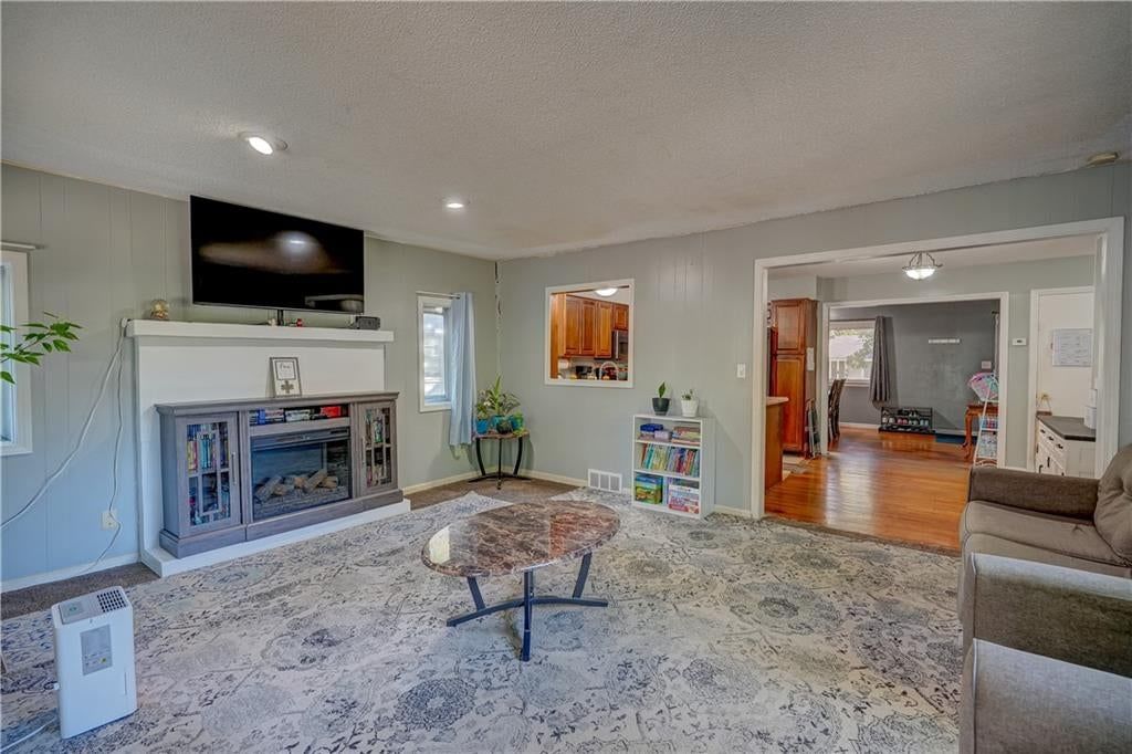 1708 S Pearl Street — photo 18