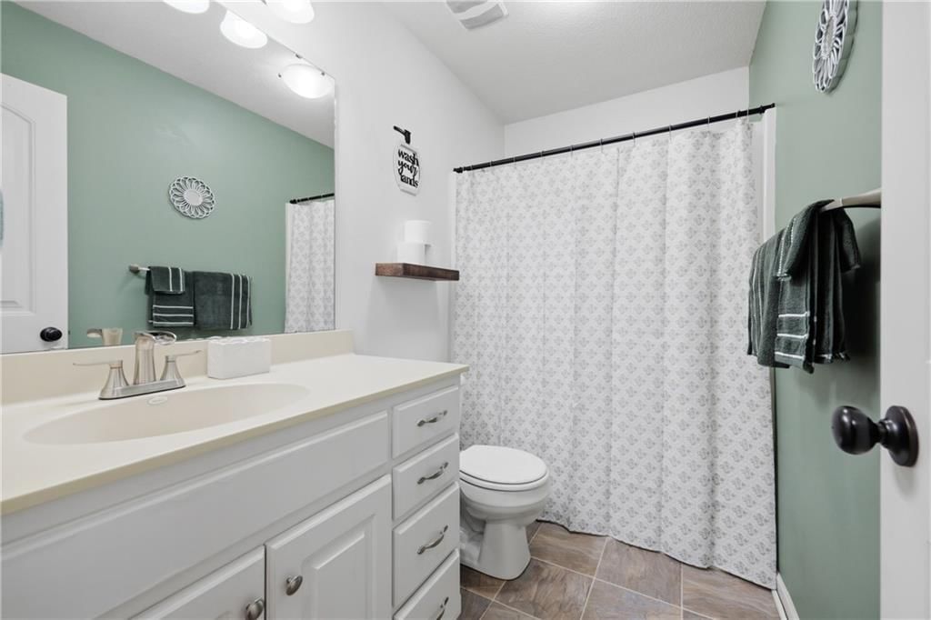 805 Bellflower Lane — photo 21