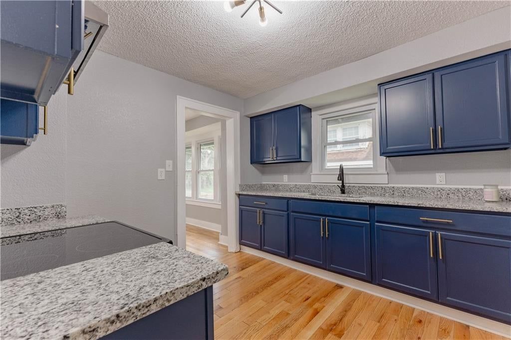 116 S Ash Avenue — photo 6
