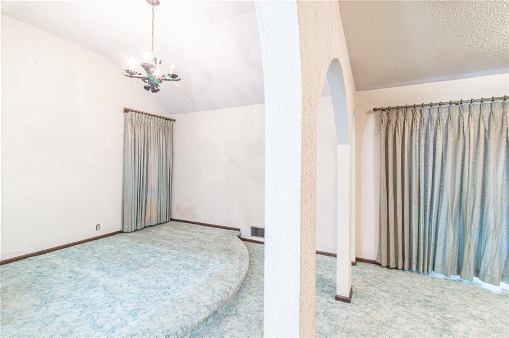 3026 S Kendall Drive — photo 19