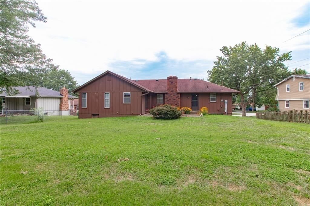 3026 S Kendall Drive — photo 31