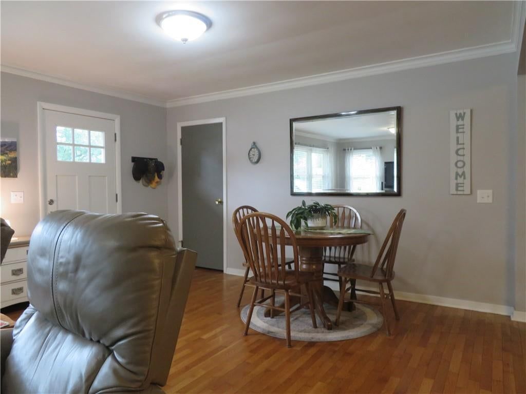12 Holly Lane — photo 9