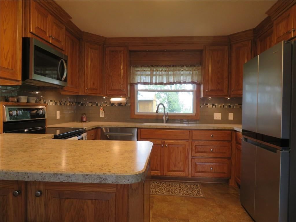 12 Holly Lane — photo 12
