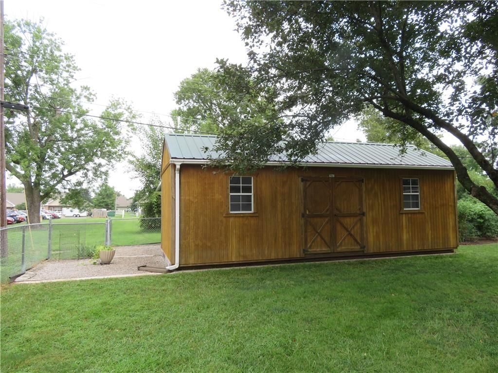 12 Holly Lane — photo 29