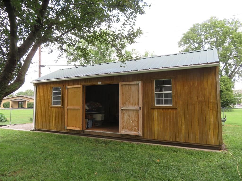 12 Holly Lane — photo 30