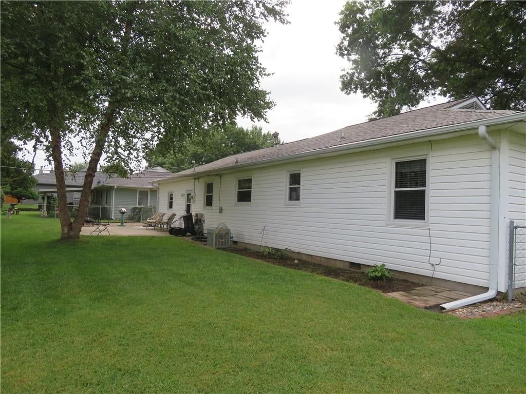 12 Holly Lane — photo 38