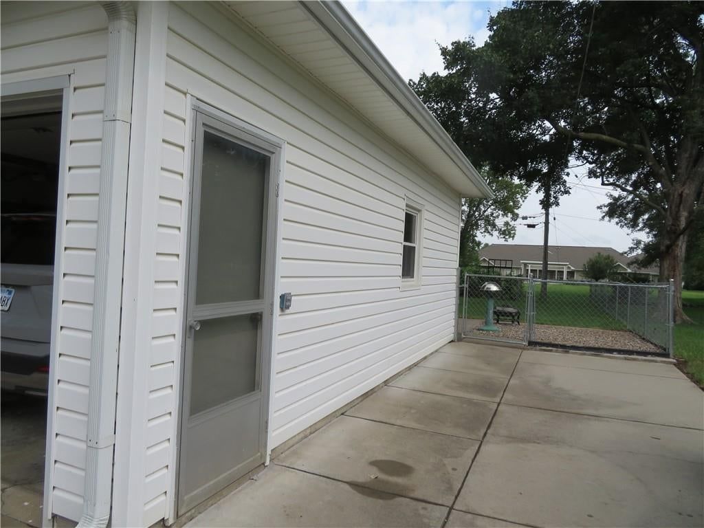 12 Holly Lane — photo 47
