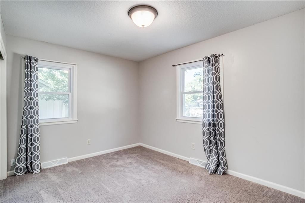 647 N 62nd Street — photo 17