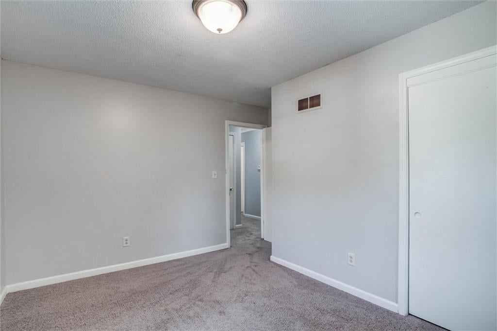 647 N 62nd Street — photo 18