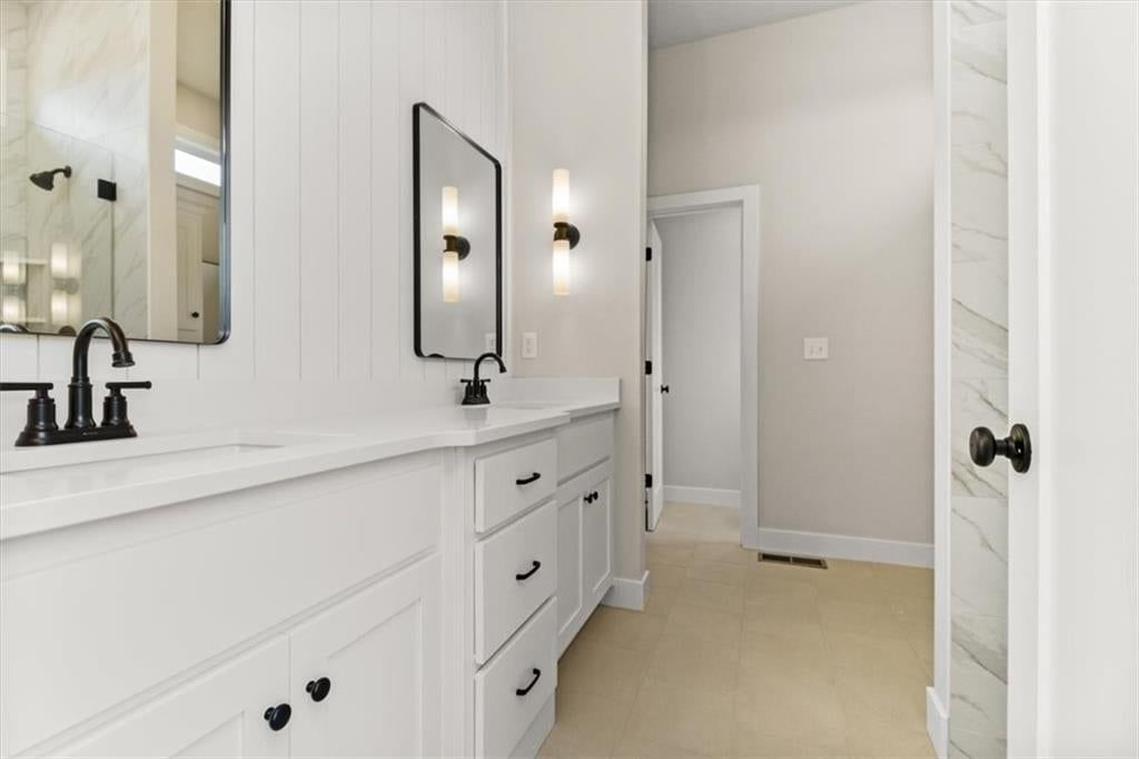 1103 N Eli Lane — photo 17