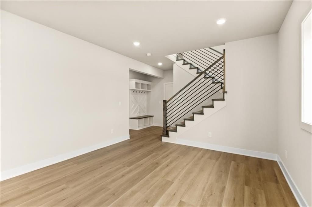 1103 N Eli Lane — photo 24