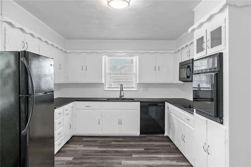 18700 E 30th Terrace S — photo 17