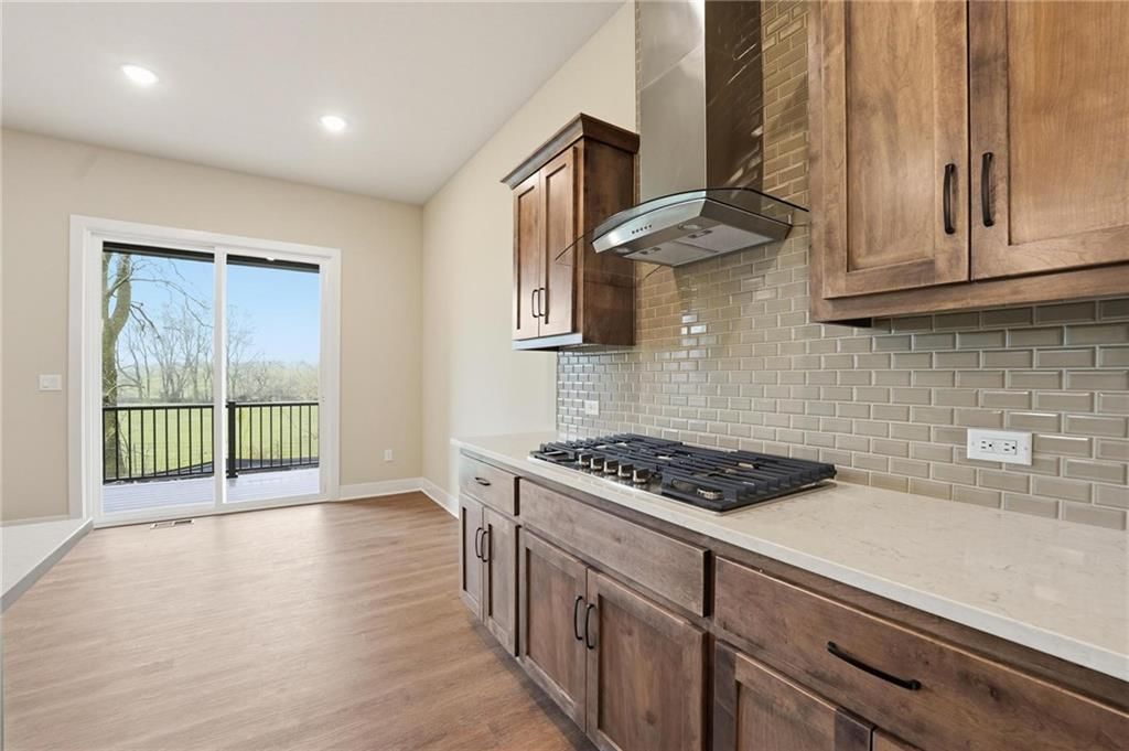 20653 Skyview Lane — photo 2