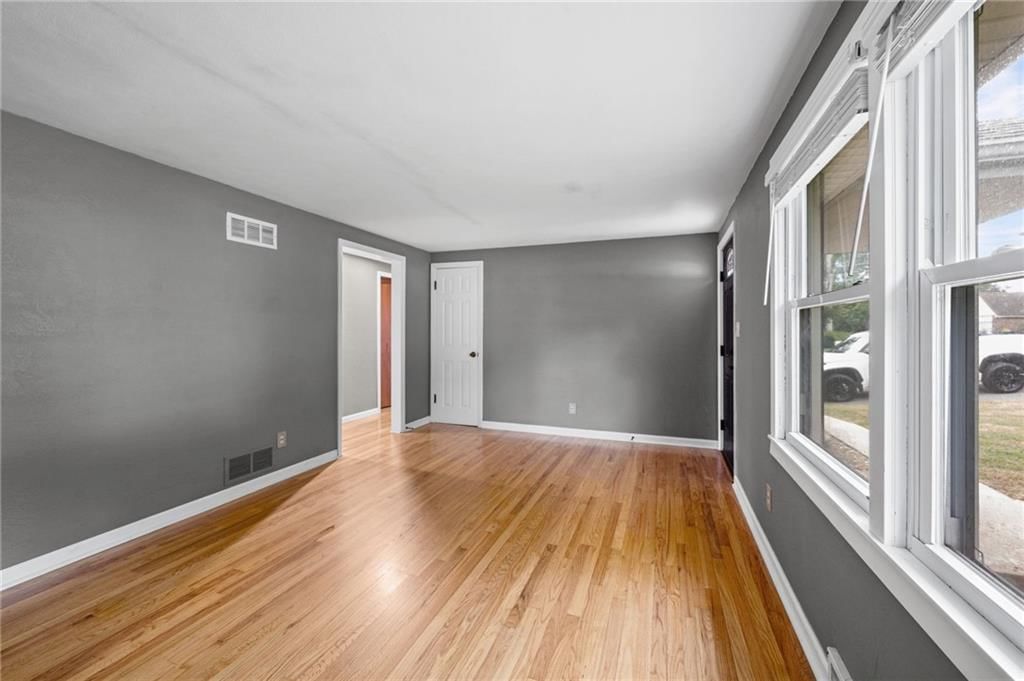 5507 Cody Street — photo 6