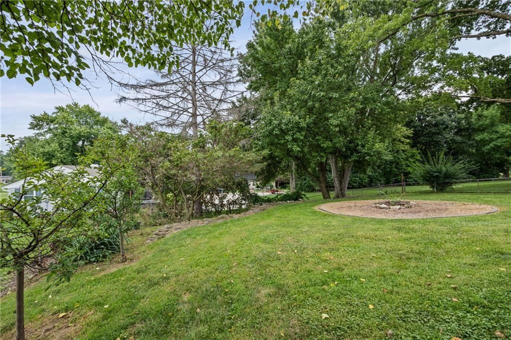5507 Cody Street — photo 40
