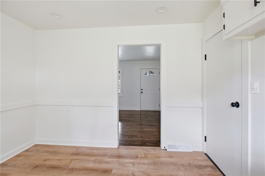 3313 Vermont Avenue — photo 17