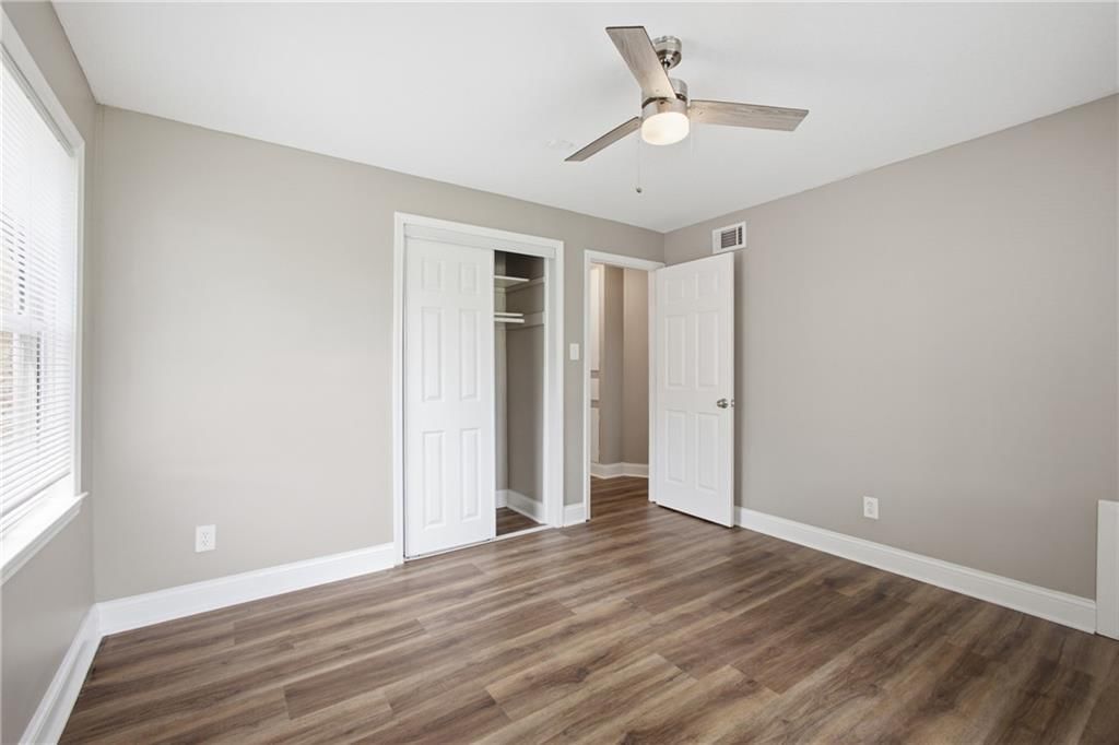 1124 E 80th Street — photo 15