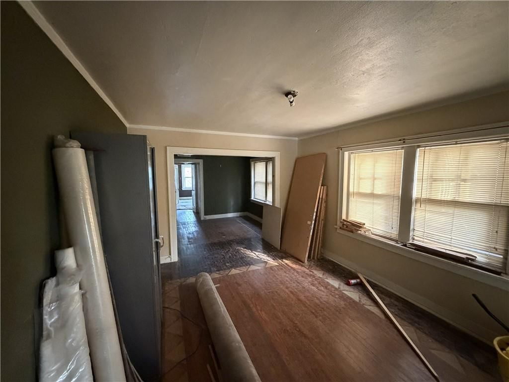 2734 Charlotte Street — photo 18