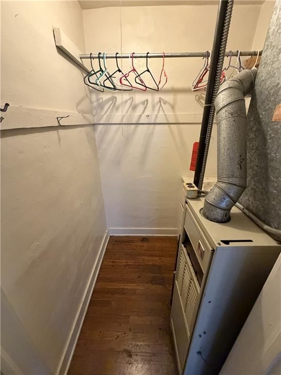 2734 Charlotte Street — photo 33