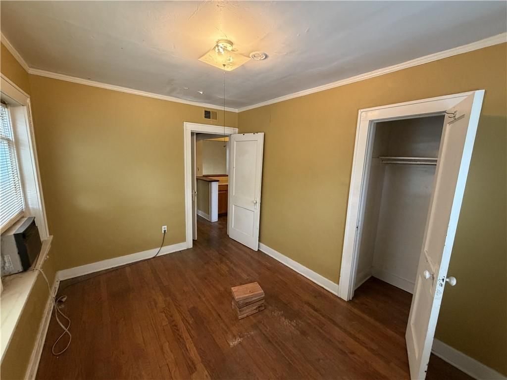 2734 Charlotte Street — photo 36