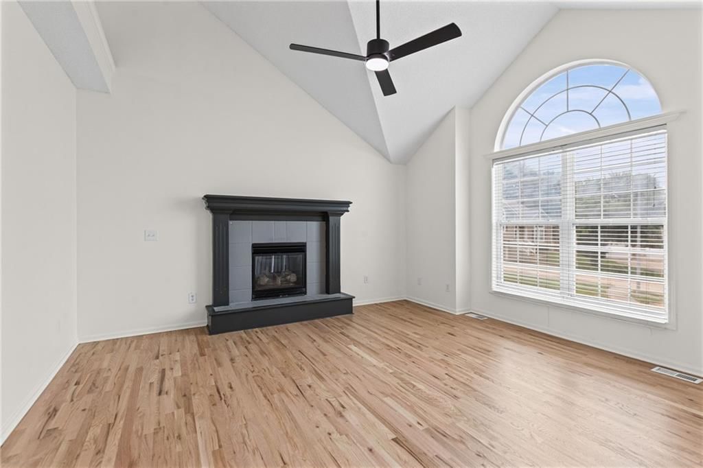 1106 Creekside Court — photo 3