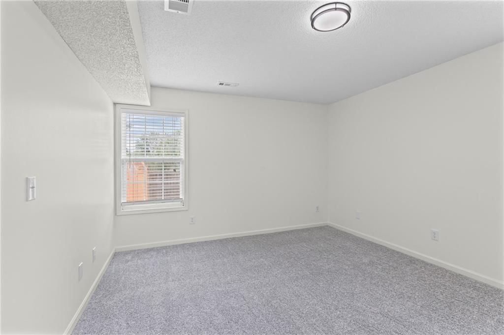 1106 Creekside Court — photo 29