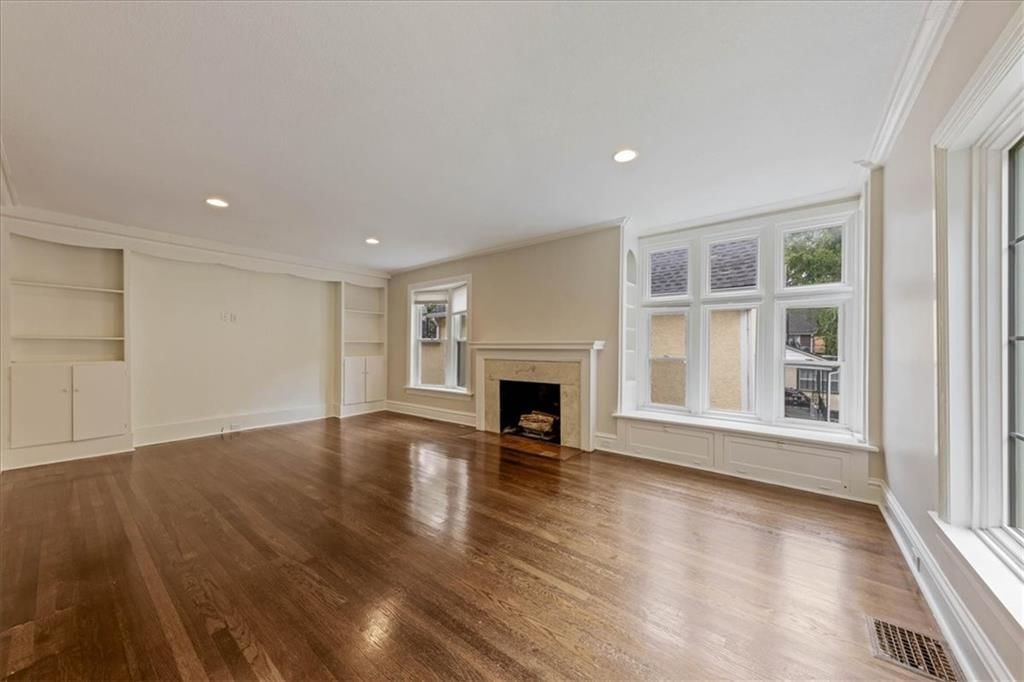 4346 Locust Street — photo 6