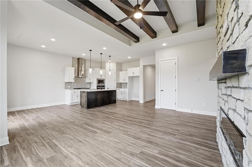 20647 Skyview Lane — photo 8