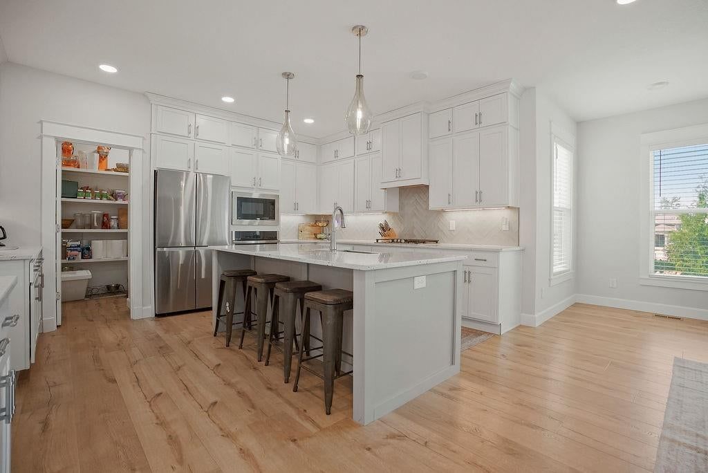 24704 W 76th Street — photo 3