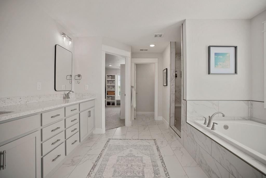 24704 W 76th Street — photo 13