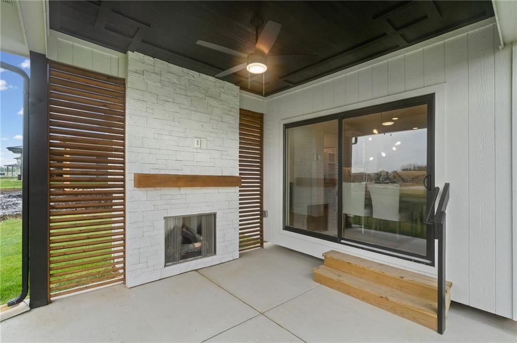 17377 W 169th Terrace — photo 32