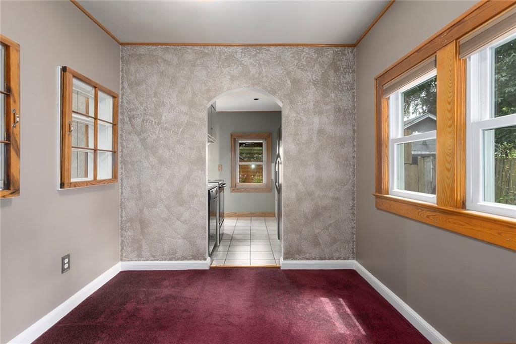 637 S Huttig Avenue — photo 5
