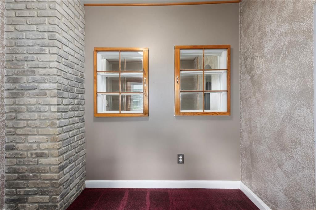 637 S Huttig Avenue — photo 6
