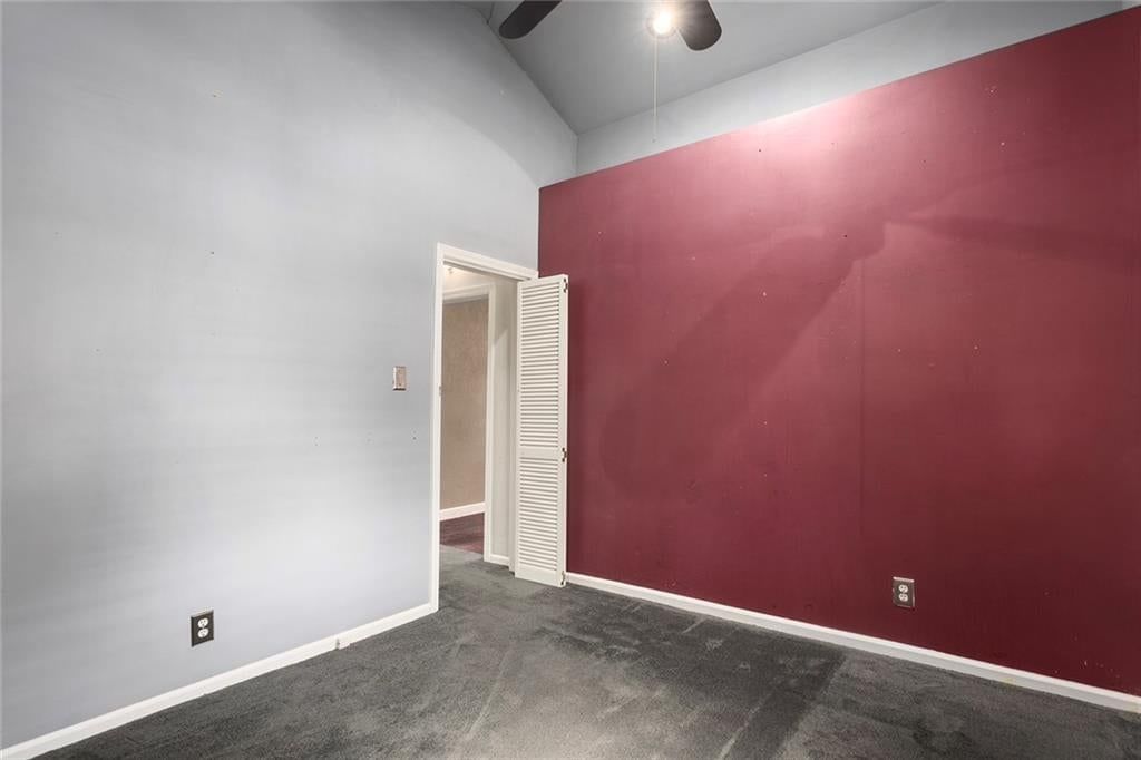 637 S Huttig Avenue — photo 11