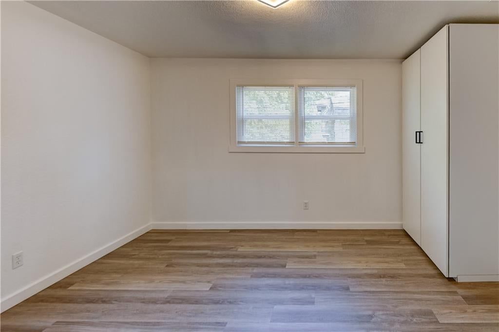 1540 Poplar Avenue — photo 23
