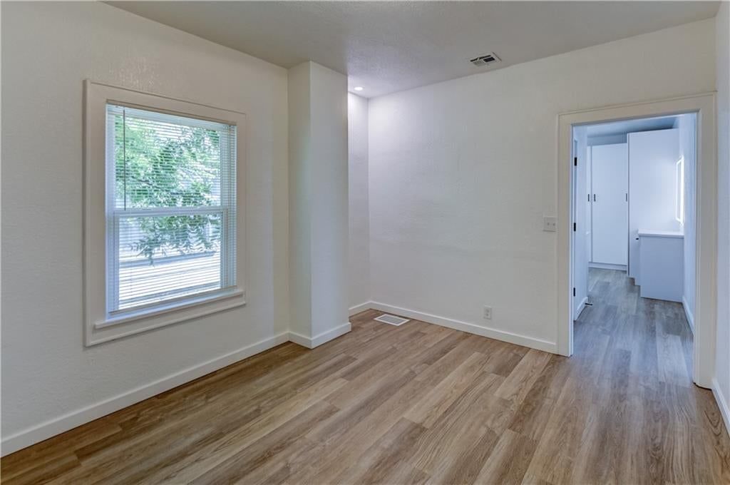 1540 Poplar Avenue — photo 29